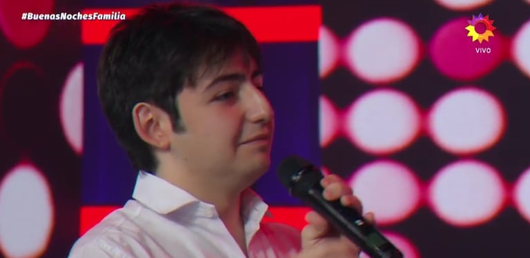 Buenas noches familia: el joven canta lírico, es sobrino de Roberto Piazza y sueña con formarse en el Colón | Créditos: captura El Trece