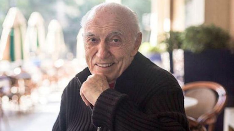 Cacho Fontana fue internado por una neumonía.