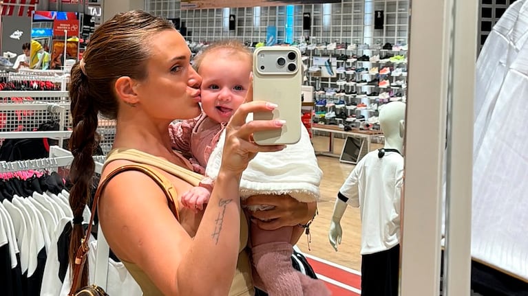 Cami Homs y su hija, Aitana (Foto: Instagram @camihoms)