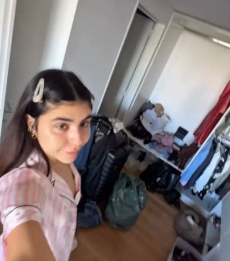 Cami Mayan, expareja de Alexis Mac Allister, mostró su nueva casa: estilo industrial y enormes ventanales | Créditos: Instagram @camimayan