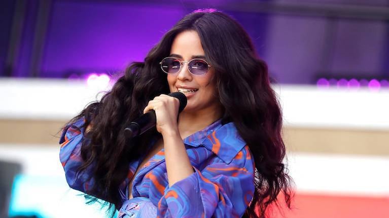 Camila Cabello estrenó una versión mariachi de Ill Be Home for Christmas