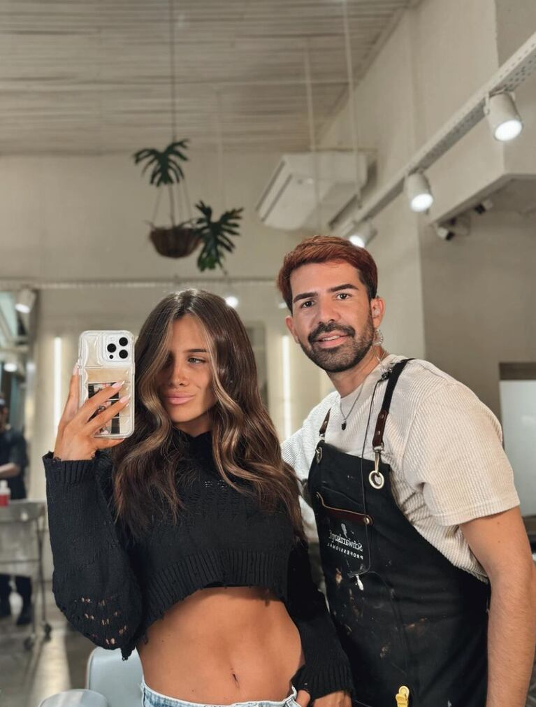 Camila Homs se hizo un radical cambio de look: cabello bicolor y con mucho movimiento