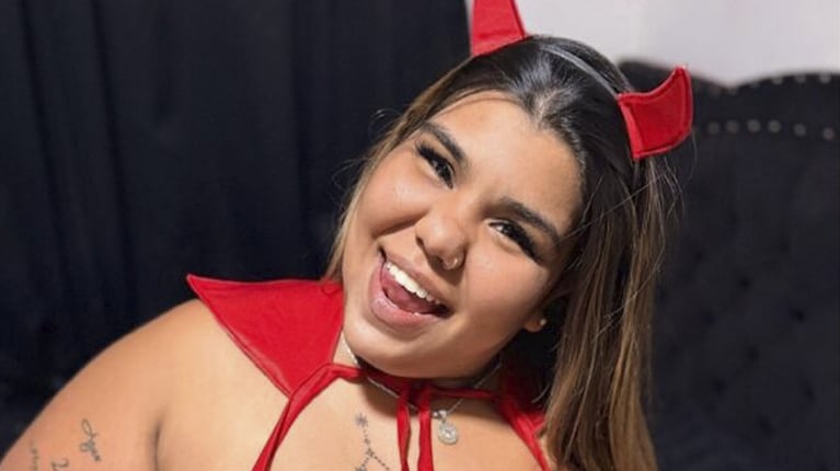 Camilota revolucionó las redes con sus fotos de “diablita hot”