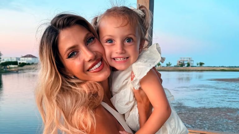 Cande Ruggeri mostró de qué manera su hija Vita heredó sus rasgos de la infancia. Fuente: Instagram