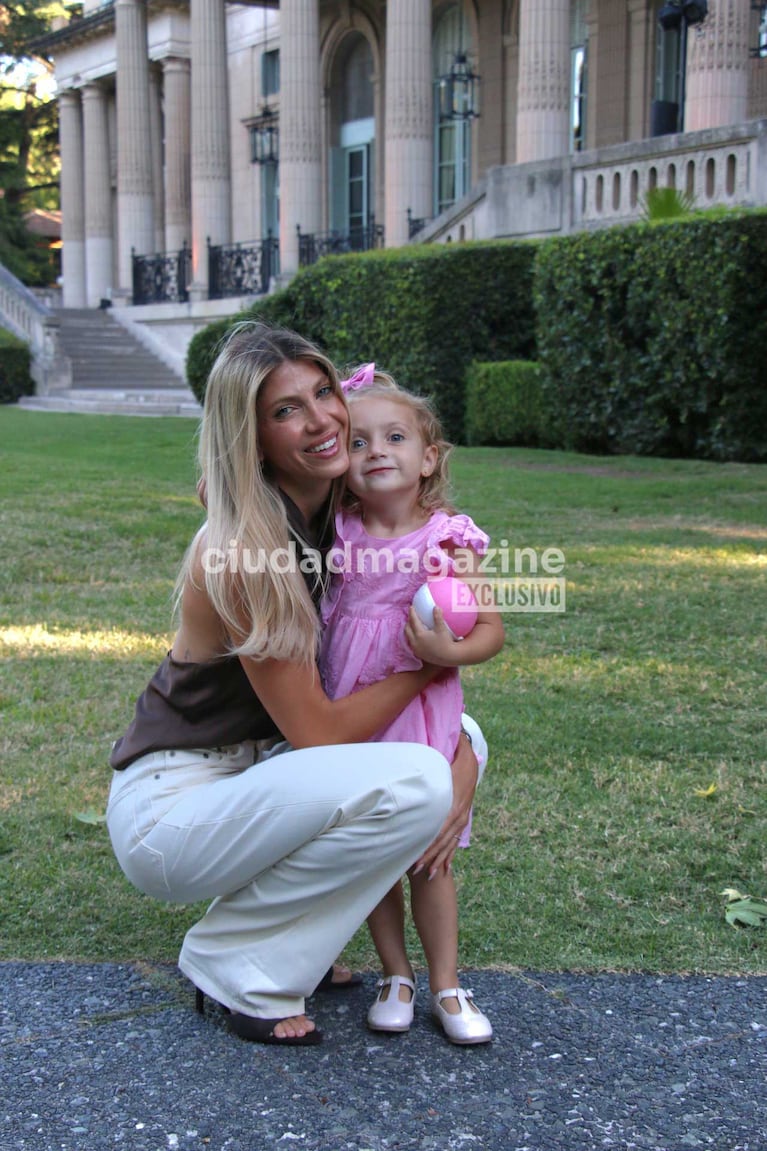 Cande Ruggeri y su hija Vita (Foto: Movilpress)