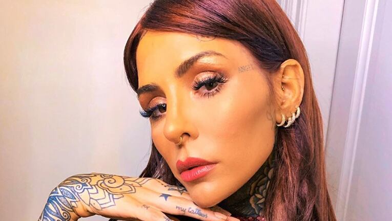 Cande Tinelli contó cómo toma las críticas hacia su cuerpo.