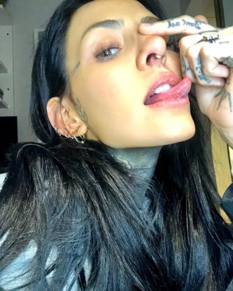Cande Tinelli lució su nuevo piercing en la nariz: "El septum más perfecto que tuve en mi vida"