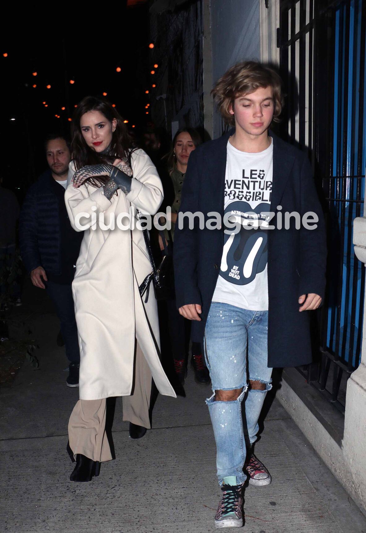 Cande Tinelli presentó su perfume junto a Franco, familia y amigos (Fotos: Movilpress).