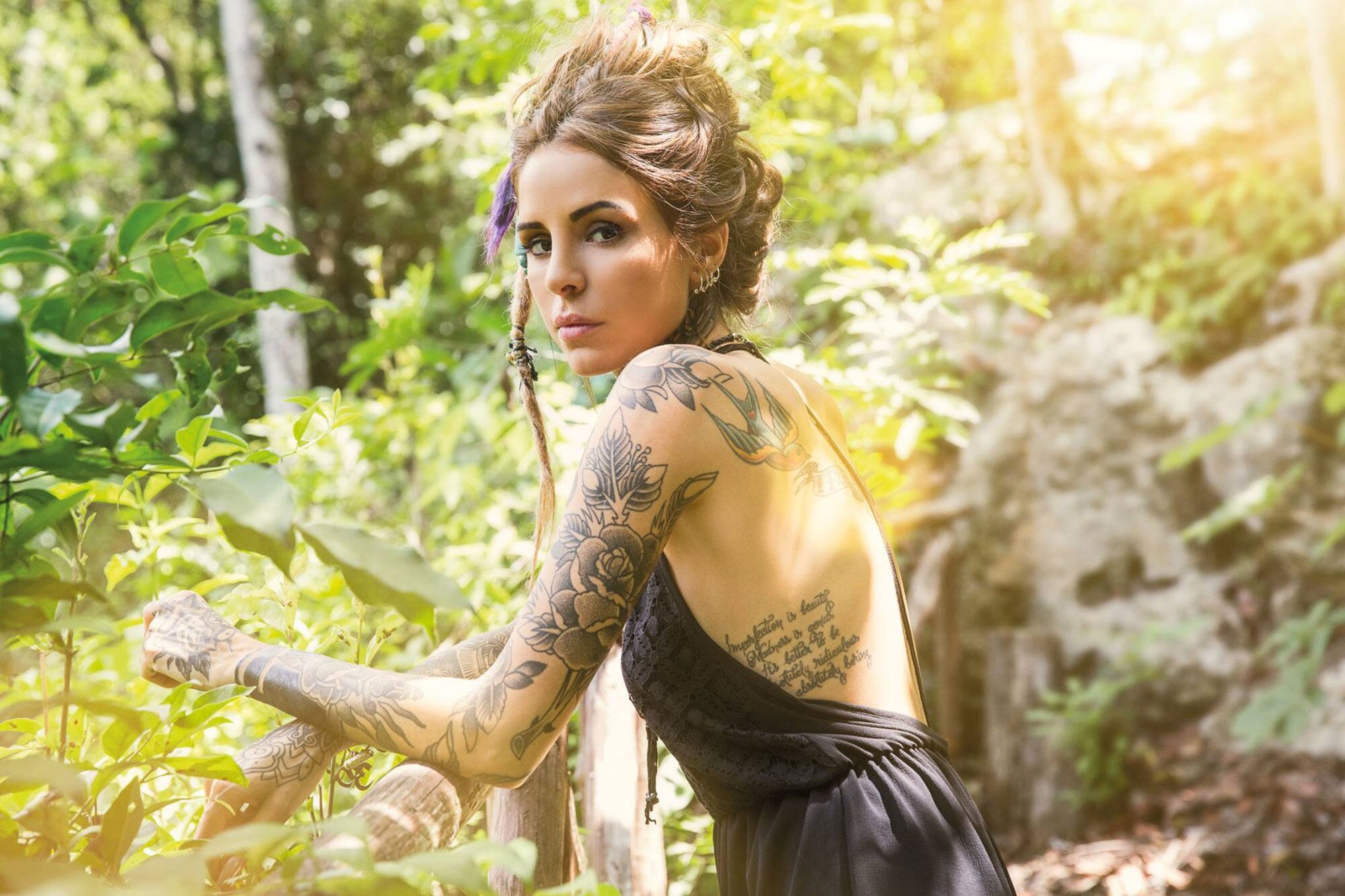 Candelaria Tinelli, diosa en las playas de México (Fotos: Madness Clothing). 