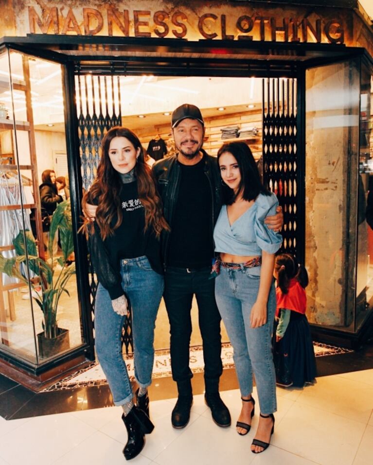 Candelaria Tinelli inauguró su local junto a Marcelo y Franco Masini: todas las fotos y postales mimosas con su novio