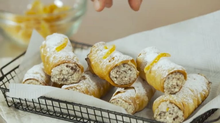 Cannoli sicilianos: lleva los aires italianos a tu mesa con esta receta simple