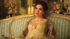 'Carême: chef de reyes', la serie de Apple TV+ que hace recordar a 'Bridgerton'.