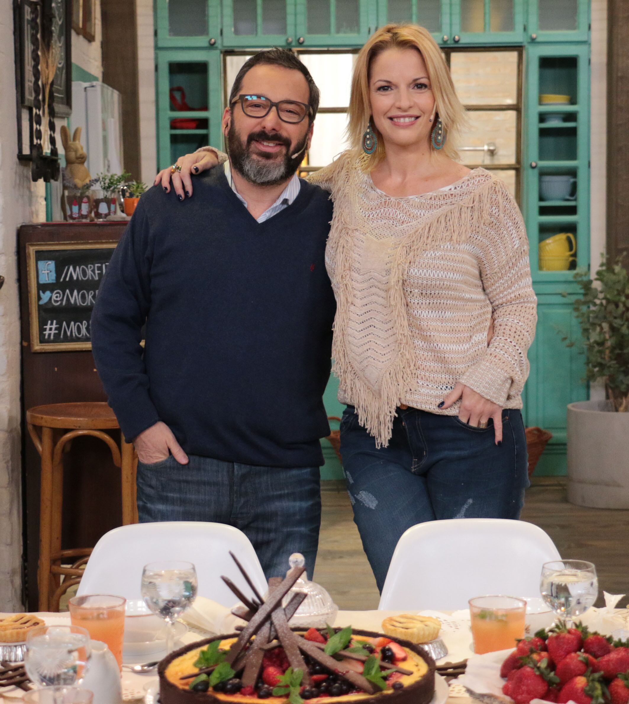 Carina Zampini, de heroína de telenovela a conductora exitosa en Morfi, todos a la mesa. (Foto: gentileza prensa Telefe)