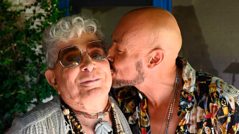 Carlos Perciavalle y Jimmy Castilhos anunciaron que están esperando un hijo.