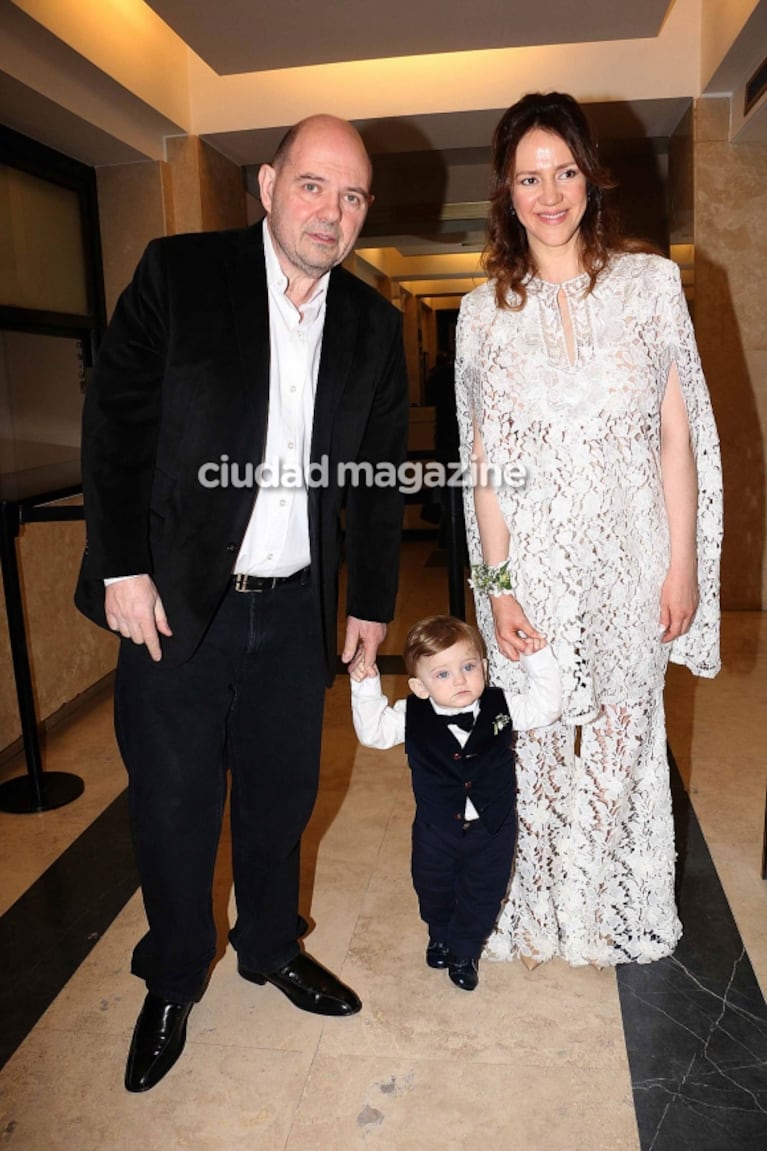 Carlos Rottemberg se casó con Karina Pérez Moretto ¡el día del cumpleaños de su hijo!: los looks y los famosos invitados