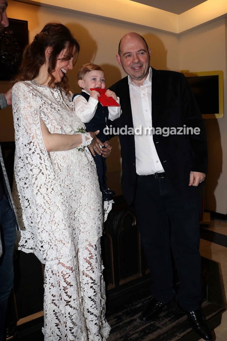 Carlos Rottemberg se casó con Karina Pérez Moretto ¡el día del cumpleaños de su hijo!: los looks y los famosos invitados