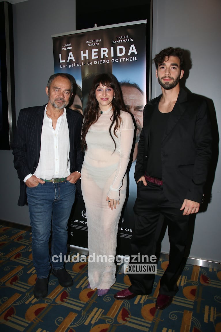 Carlos Santamaría, Macarena Suárez y Junior Pisanú