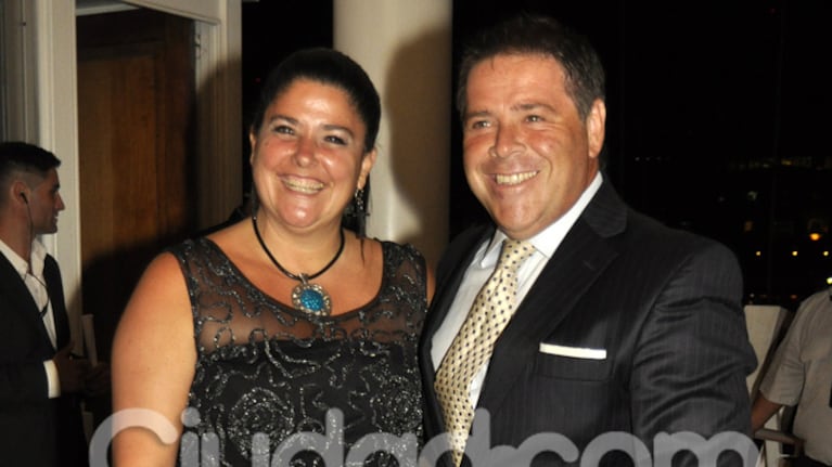 Carna y su esposa, invitados al casamiento de Korol. (Foto: Jennifer Rubio-Ciudad.com)
