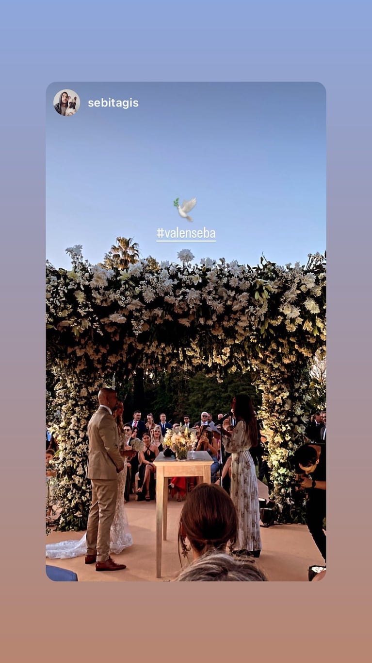 Casamiento de la Brujita Verón y Valentina Martin (Fotos: Instagram @valentinamartin y @juansebastian.veron)