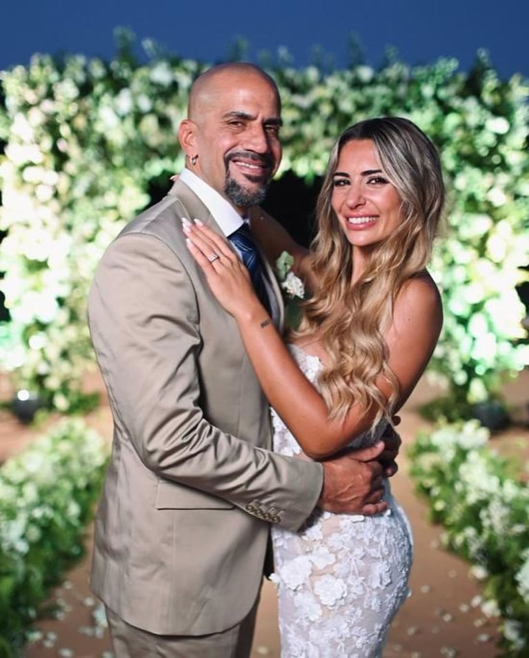 Casamiento de la Brujita Verón y Valentina Martin (Fotos: Instagram @valentinamartin y @juansebastian.veron)