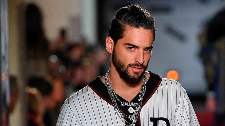 Casi 20.000 personas piden cancelar un concierto de Maluma en España 