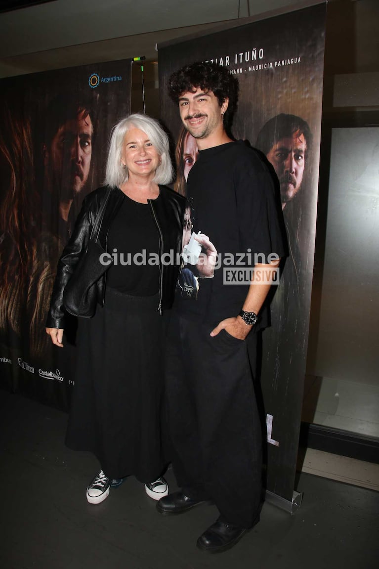 Cecilia Dopazo y su hijo Santino Taratuto (Foto: Movilpress)
