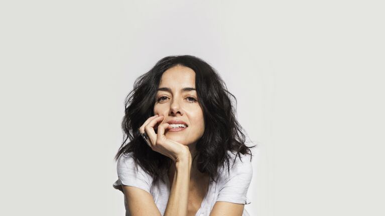Cecilia Suárez, actriz de La Casa de Las Flores, no quiere promover el "imperio" de Hollywood