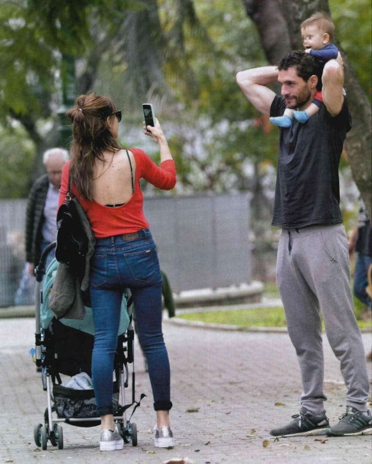 Celeste Cid y Michel Noher, un domingo en familia: paseo de finde con Antón