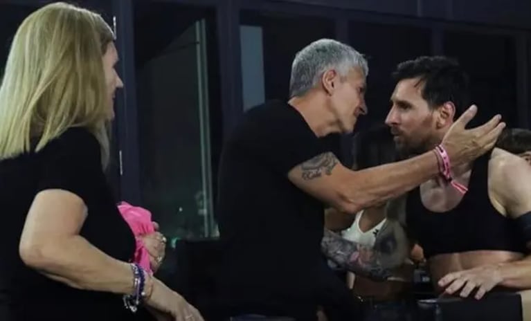 Celia y Jorge con Lionel Messi en noviembre de 2025.