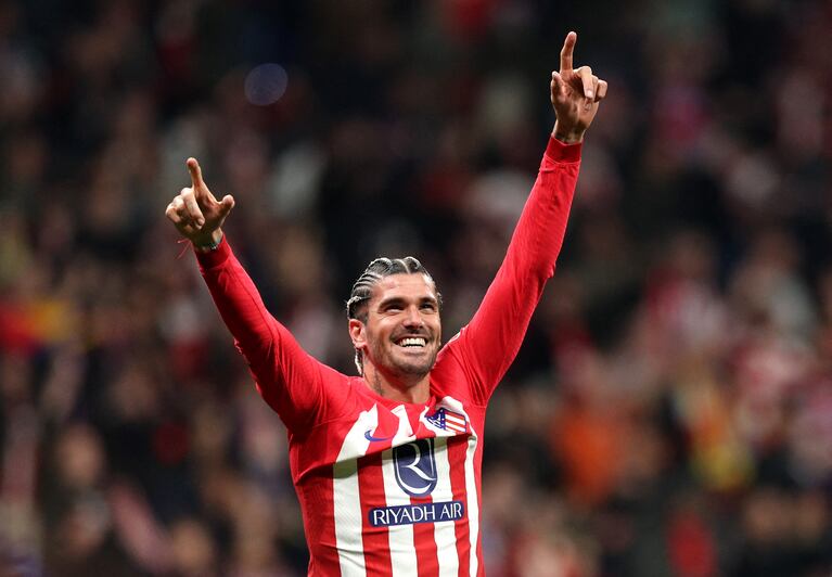 Cercanos a De Paul señalan que Tini sigue siendo una influencia positiva en la vida del futbolista del Atlético Madrid.  REUTERS/Violeta Santos Moura