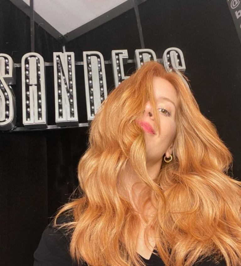 ¡Chau al rubio! El súper cambio de look de Laurita Fernández: "¿Dónde está mi Spiderman?"