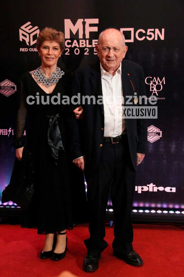 Chiche Gelblung y su esposa Cristina Seoane (Foto: Movilpress)
