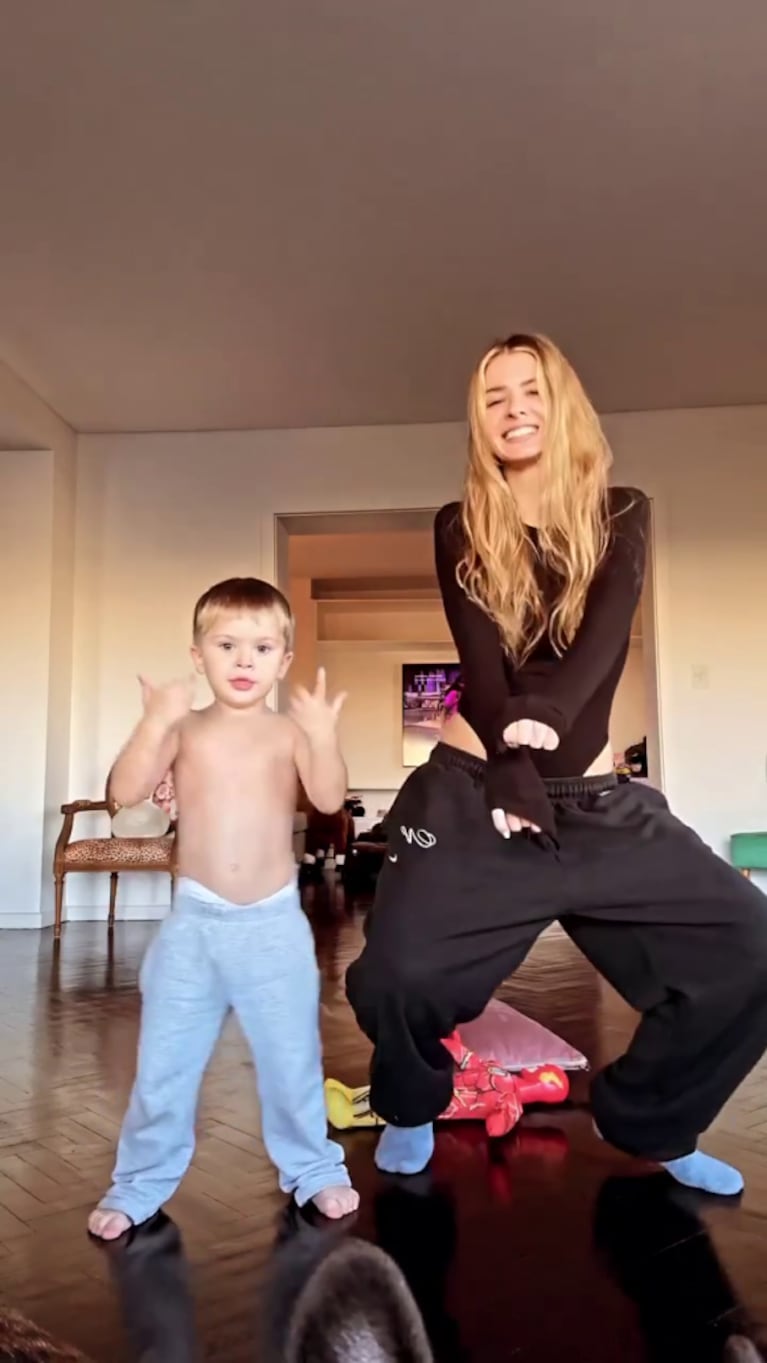 China Suárez la rompió bailando con su hijo Amancio un hit de La Joaqui: look canchero y mucha onda