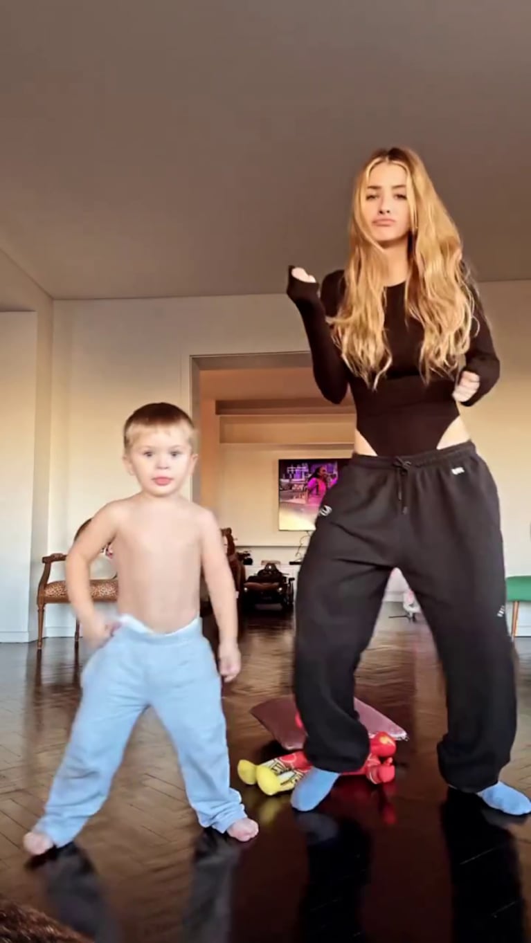 China Suárez la rompió bailando con su hijo Amancio un hit de La Joaqui: look canchero y mucha onda