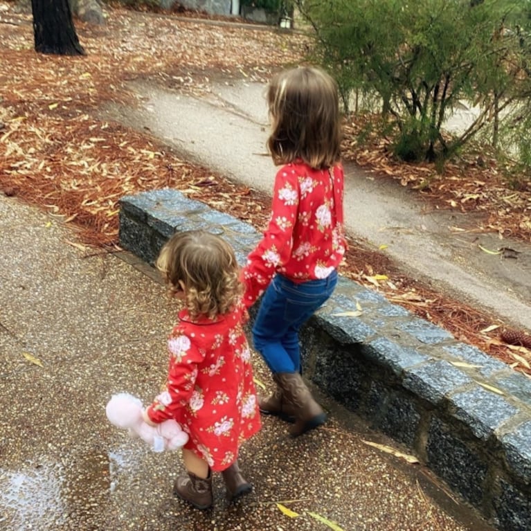 China Suárez, orgullosa de la cómplice relación de sus hijas, Rufina y Magnolia: "Siempre pegadas"