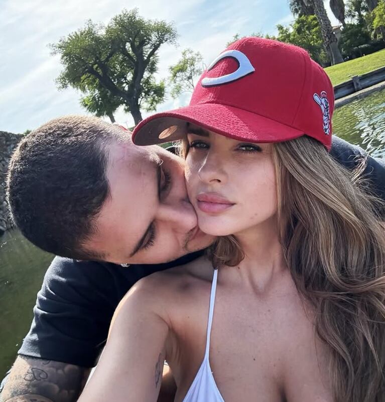 China Suárez y Mauro Icardi se mostraron a los besos. Foto: IG | sangrejaponesa
