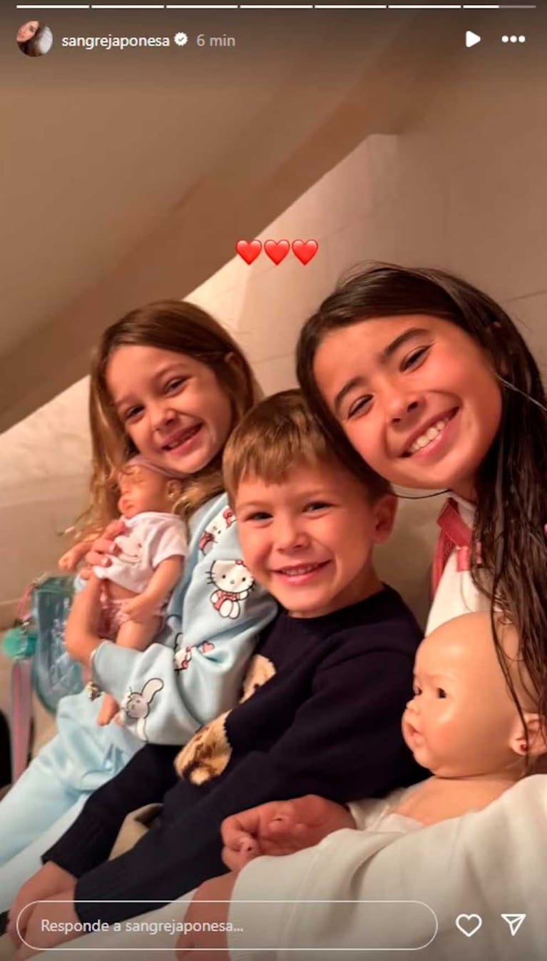 China Suárez y Rufina, Magnolia y Amancio (Foto: Instagram @sangrejaponesa)
