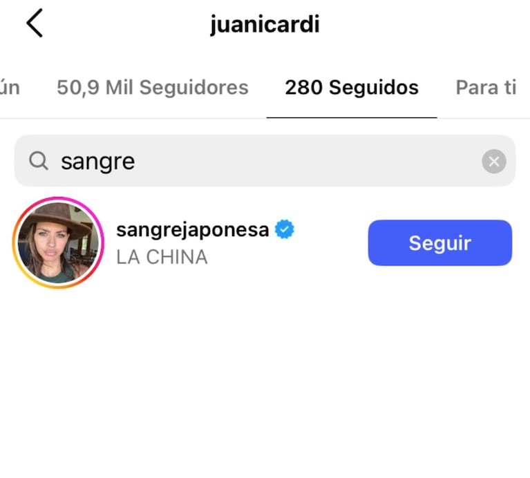 China y Juan se siguen en Instagram.