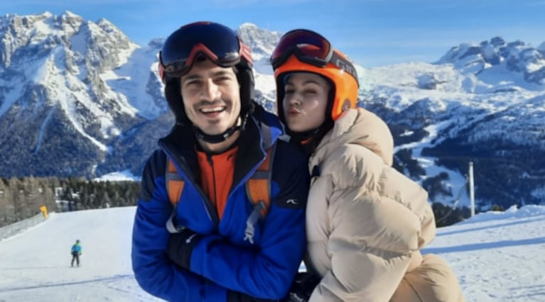 Chino Darín y Úrsula Corberó disfrutan de unas soñadas vacaciones en la nieve europea