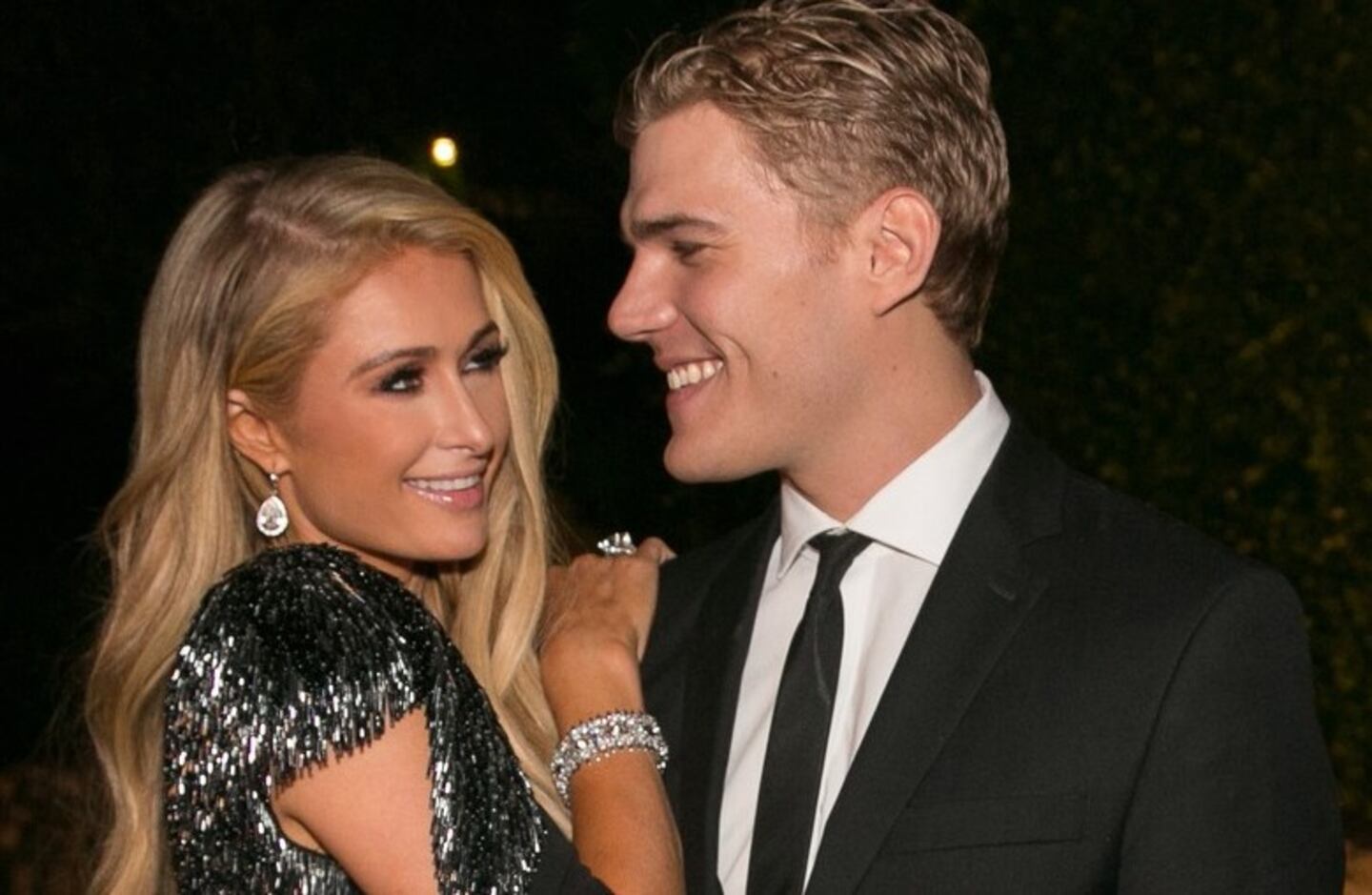 Chris Zylka: verdades del prometido de Paris Hilton