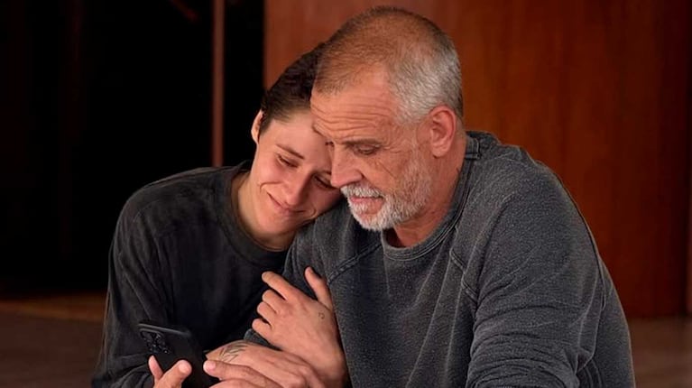 Christian Petersen y Sofía Zelaschi (Foto: Instagram @chrispetersenok)