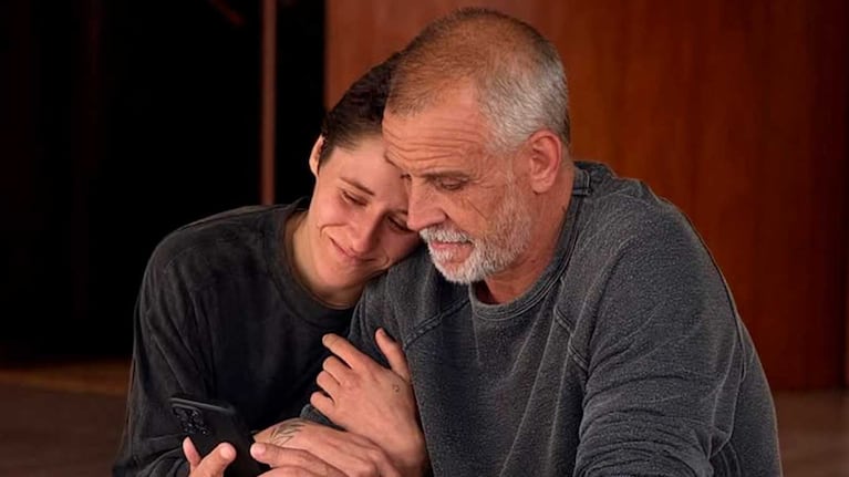 Christian Petersen y Sofía Zelaschi (Foto: Instagram @chrispetersenok)