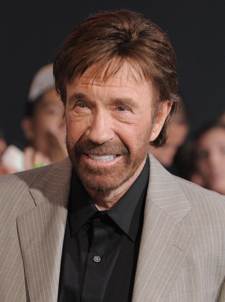 Chuck Norris asiste al estreno de "The Expendables 2" el 15 de agosto del 2012 en Los Ángeles. (Jordan Strauss/Invision/AP)