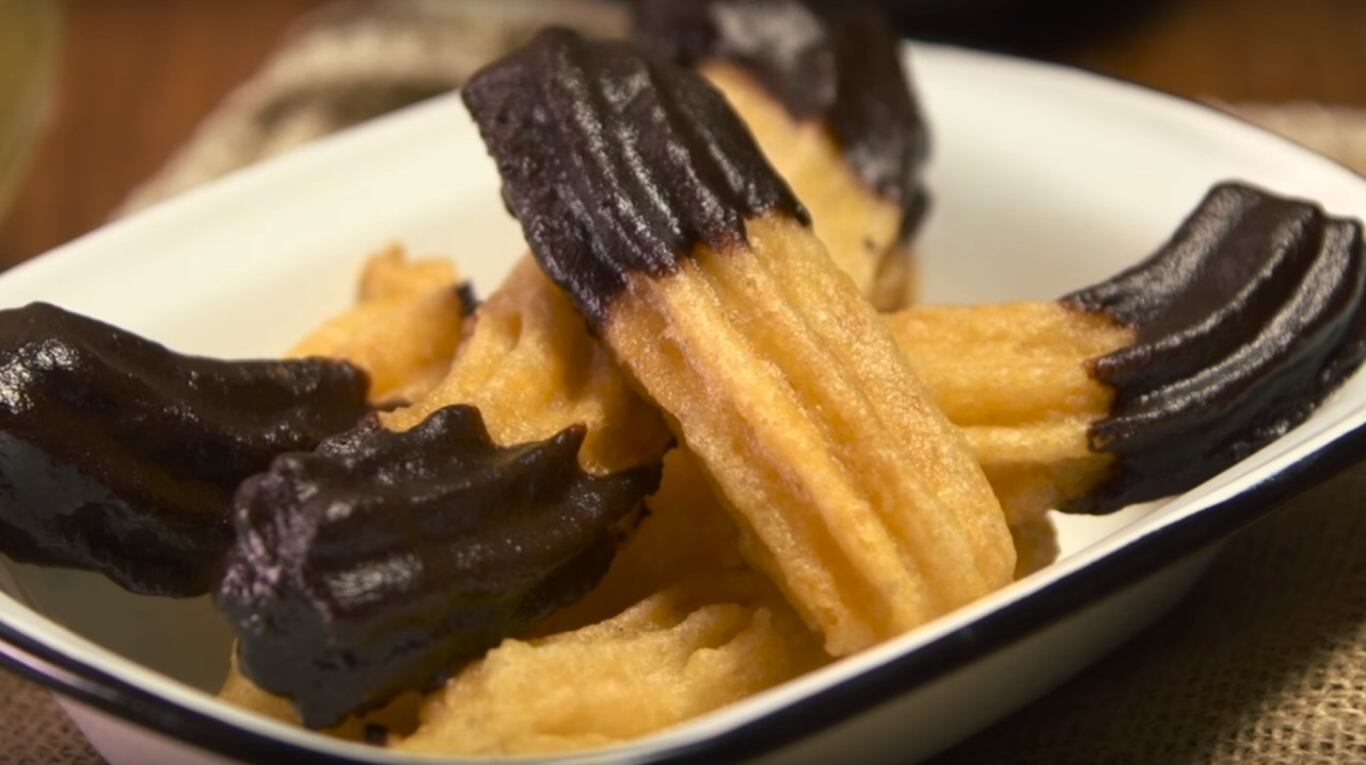 Churros con dips: receta simple de principio a fin 
