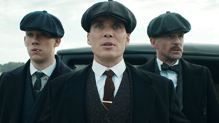 Cillian Murphy (centro), la cara visible de la exitosa serie Peaky Blinders.