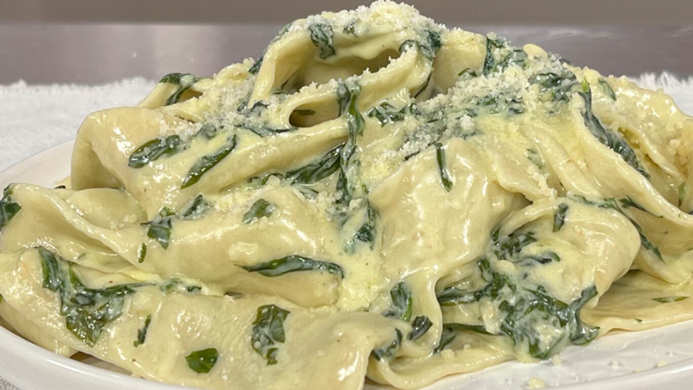 cintas, crema, espinaca