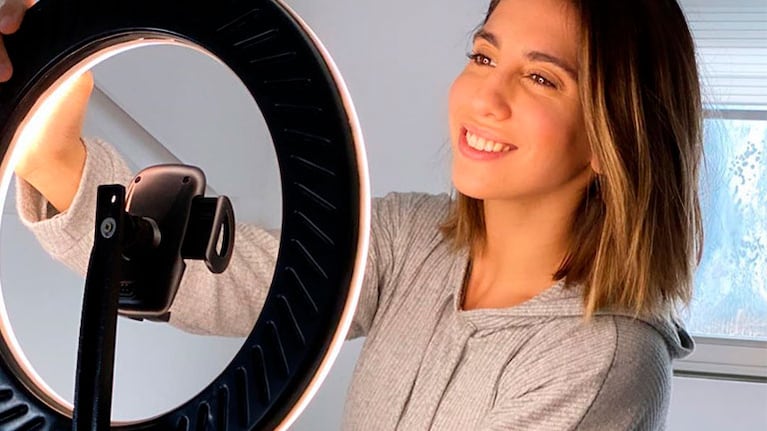 Cinthia Fernández publicó una foto que generó una gran incógnita entre sus seguidores: ¿Tenía la tanga rota?