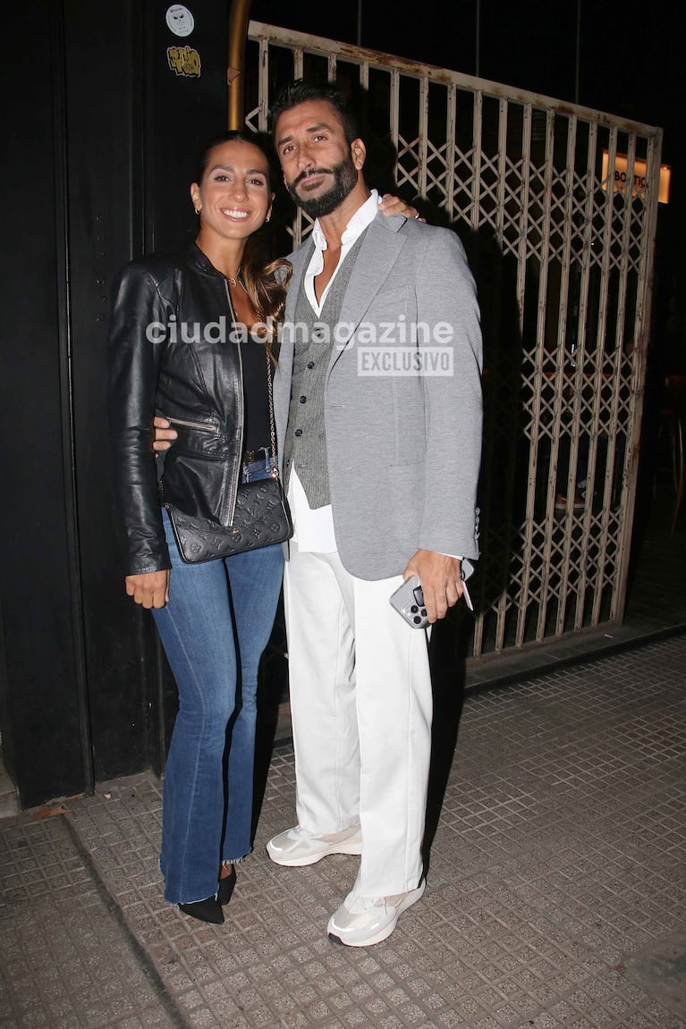 Cinthia Fernández y Roberto Castillo en el cumpleaños de Ángel de Brito (Foto: Movilpress).