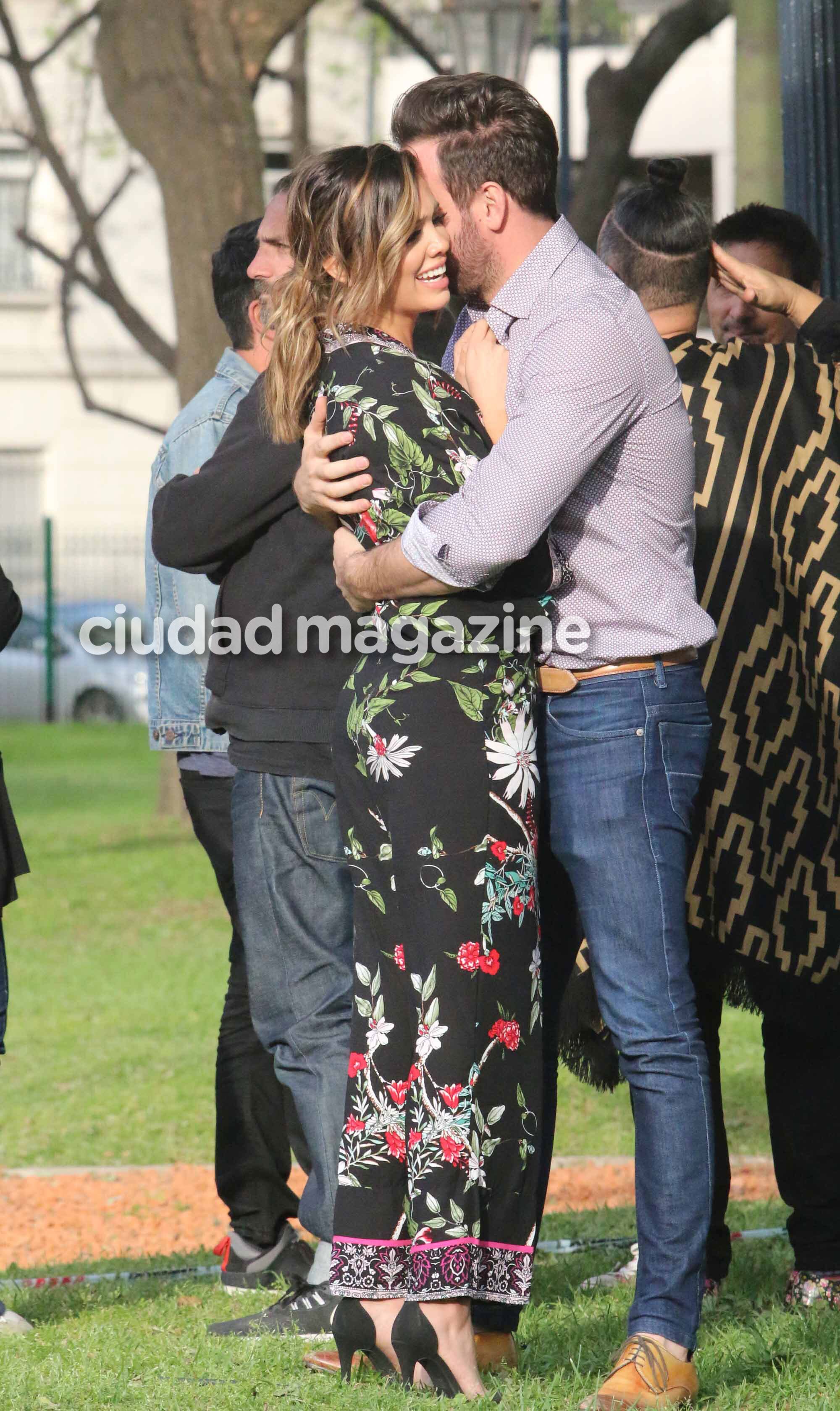 Ciudad encontró a Rocío Robles junto a su novio en Palermo (Fotos: Movilpress).