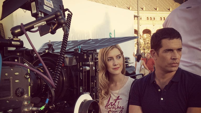 Clara Alonso y Diego Ramos en las grabaciones de Violetta en Europa (Fotos: Vane Pellizzeri Prensa & Social Media).